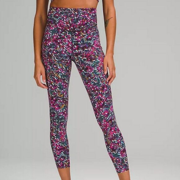 Lululemon Women's Base Pace High-Rise Running Tight 25" NWT size 14 - Picture 3 of 6